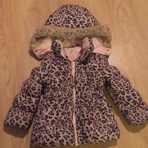 H&M Toddler 2-3T Cheetah Down Coat